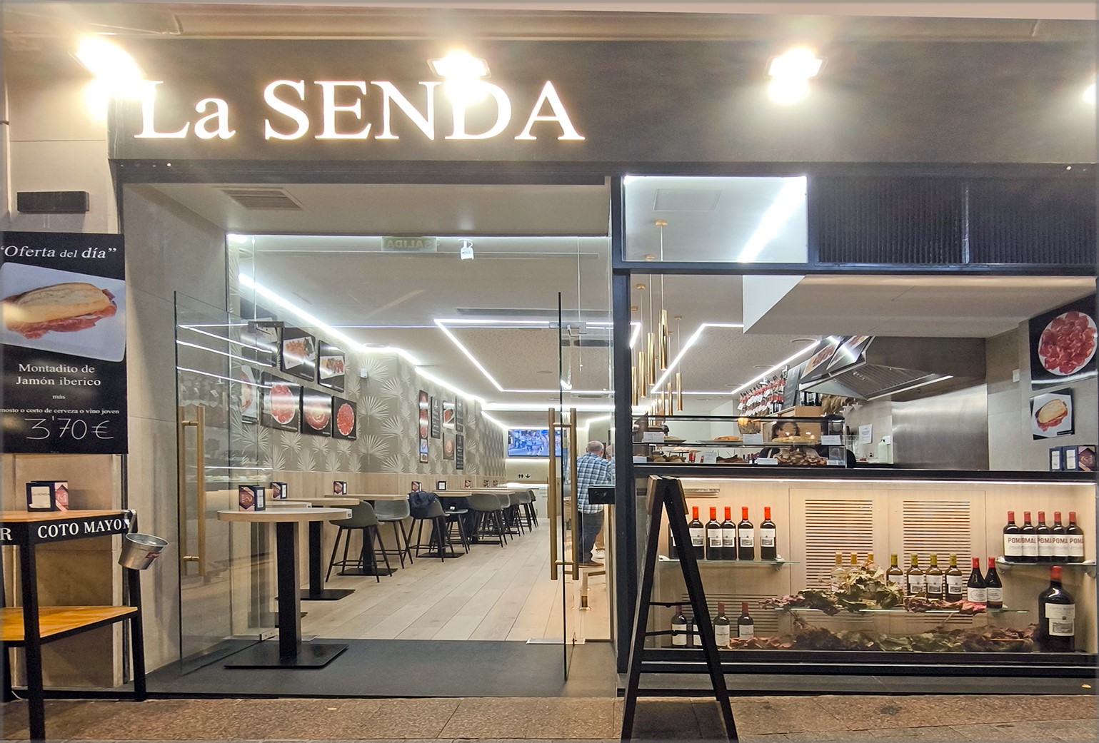 BAR LA SENDA EN CALLE LAUREL. LOGROÑO